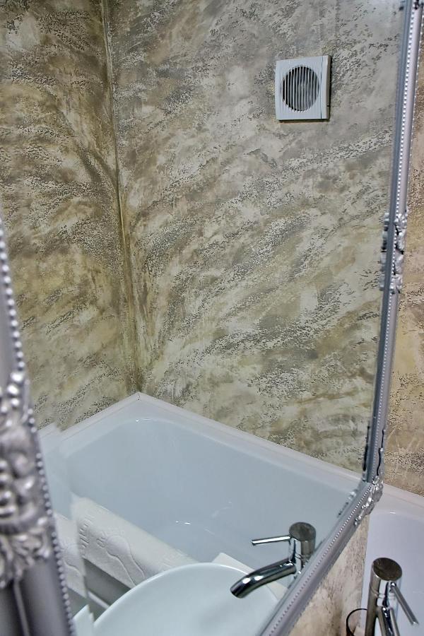 Apartament Ilev رومان المظهر الخارجي الصورة